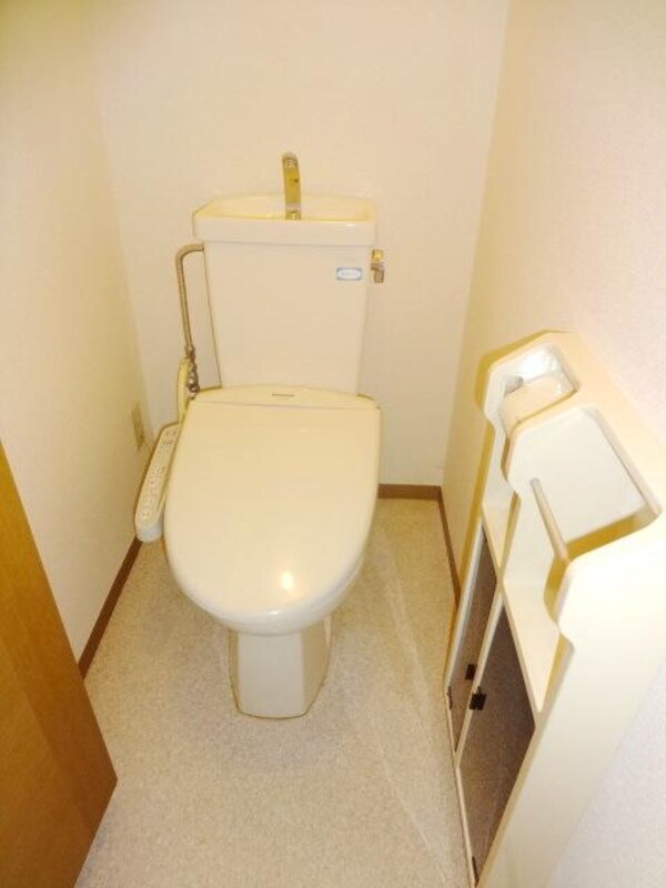 トイレ(☆ゆったりトイレ☆)