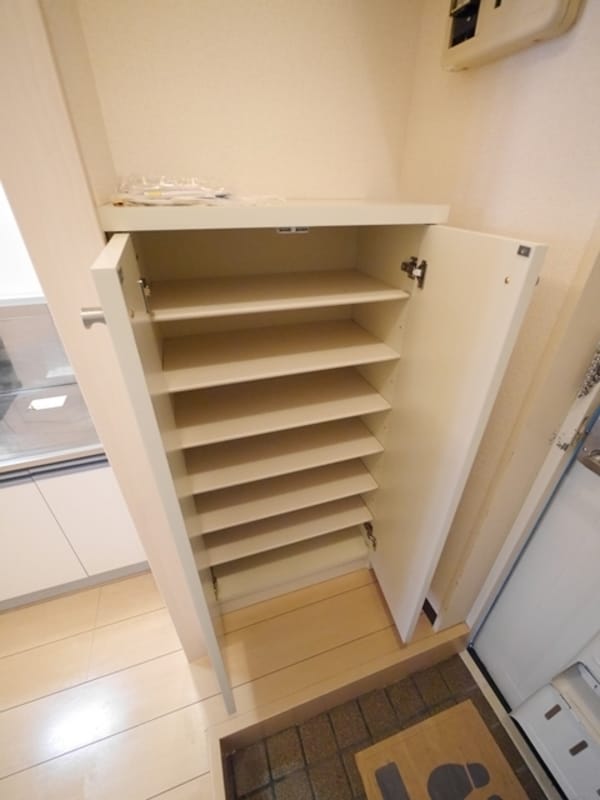 玄関(★お問い合わせはタウンハウジング聖蹟桜ヶ丘店まで★)