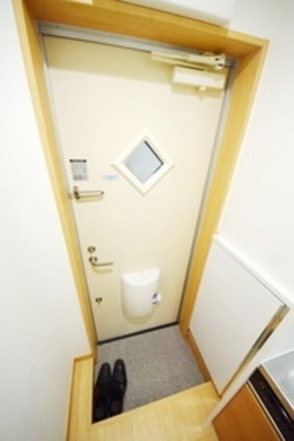 玄関(★同施工会社の同シリーズ物件のイメージ写真★)