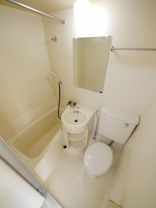 バス／シャワールーム等(★お部屋探しは株式会社タウンハウジング東京まで★)
