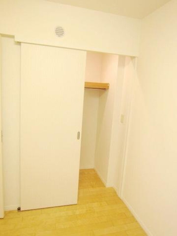 その他室内・内装(★収納付きです。★)