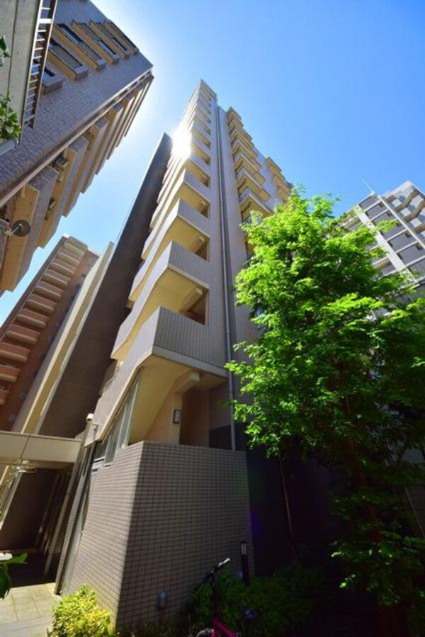 外観(★府中駅近くで通勤通学・お買い物も便利です★)