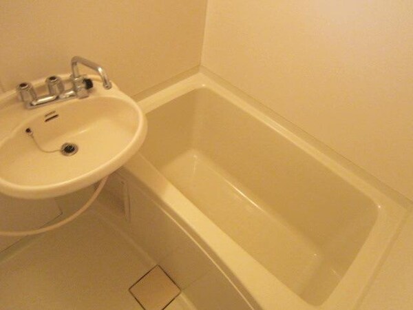 バス／シャワールーム等(★きれいなお風呂場です★)