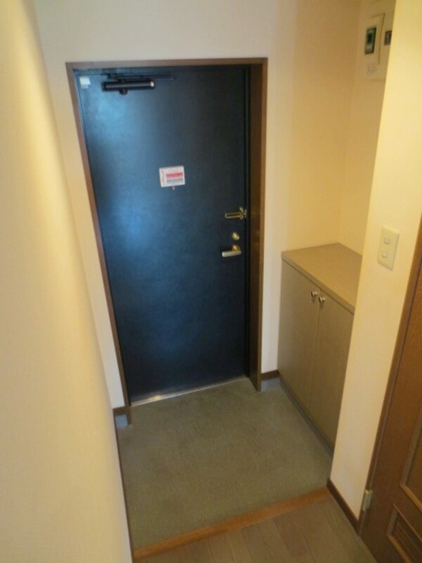 玄関(★お問い合わせはタウンハウジングまで★)