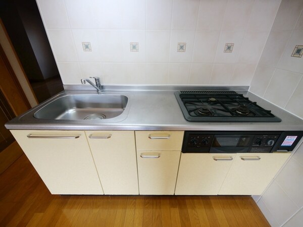 キッチン(★お部屋探しは株式会社タウンハウジング東京まで★)