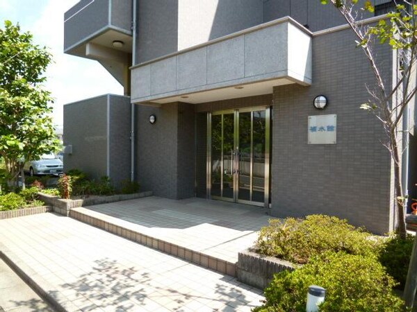 エントランス(★おしゃれなエントランスです★)