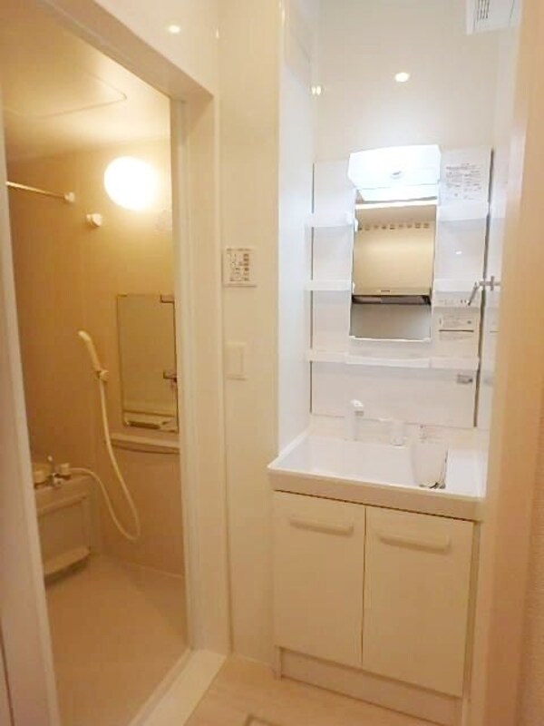 洗面(★お部屋探しは株式会社タウンハウジング東京まで★)