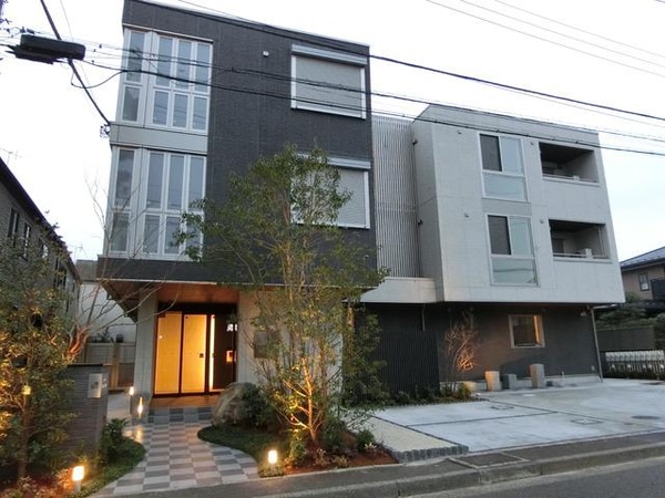 外観(☆築浅、シャーメゾン☆)