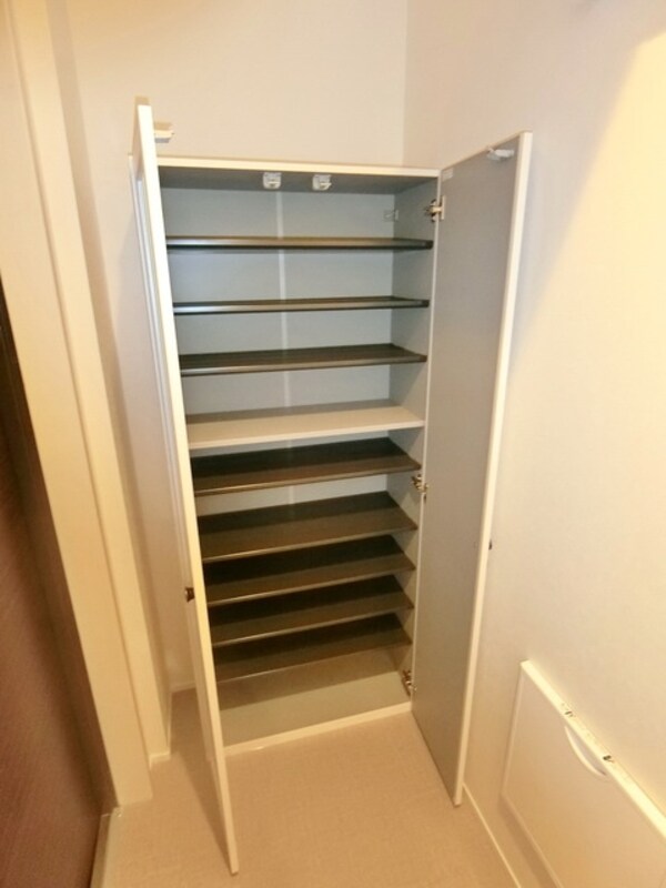 設備(☆シューズボックス☆)