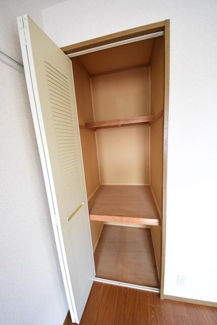 物件内観写真9　(★物入れ★)