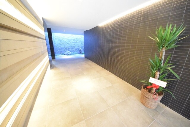 エントランス(★お部屋探しは株式会社タウンハウジング東京まで★)