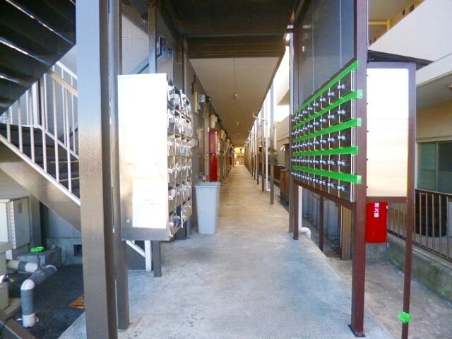 エントランス(★１階に集合ポストもございます★)