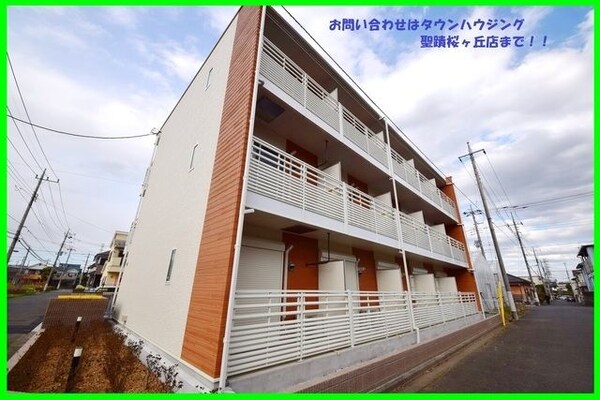 外観(★万願寺駅まで徒歩6分です★)