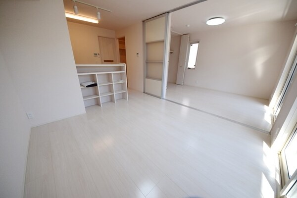 リビング・居室(★お部屋探しは株式会社タウンハウジング東京まで★)