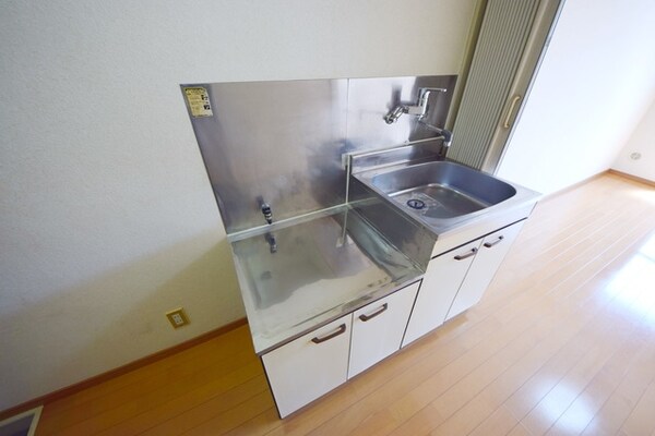 キッチン(★２口ガスコンロ設置可のキッチンです★)