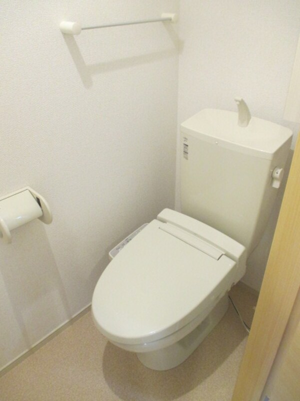 トイレ(★お部屋探しは株式会社タウンハウジング東京まで★)
