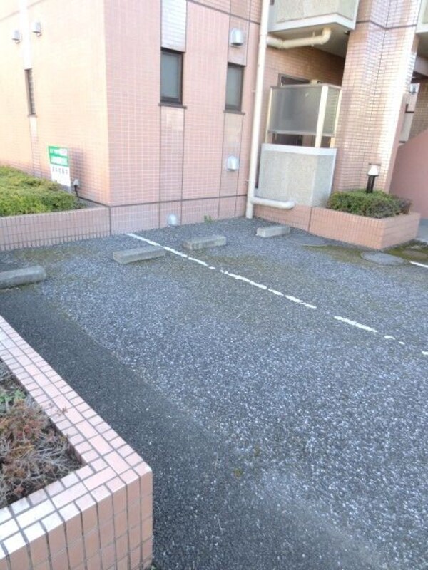 駐車場(★駐車場有です★)