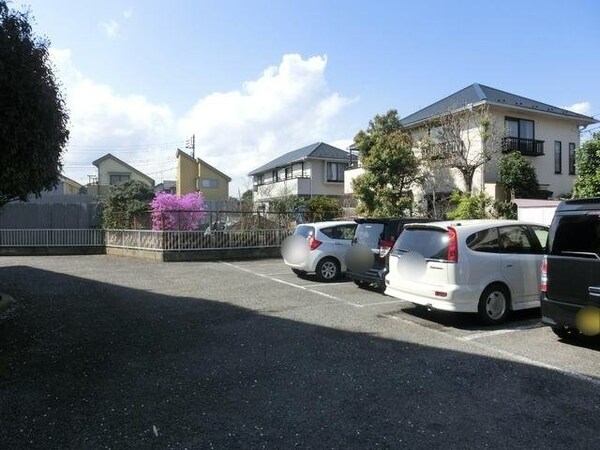 駐車場(★駐車場★)