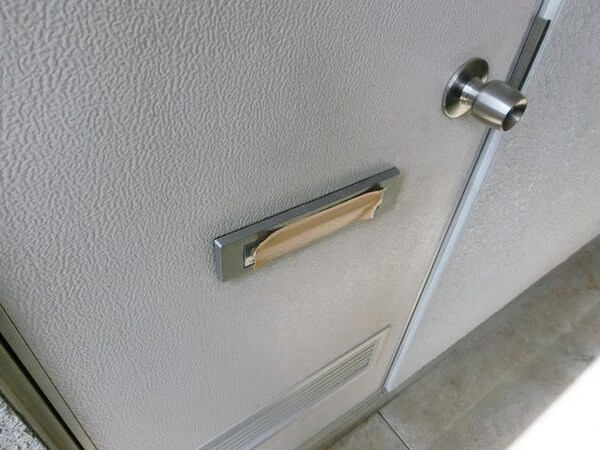 その他(★お手紙は直接ドアポストへ入ります★)