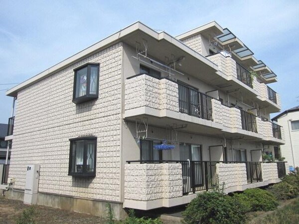 外観(★お洒落な外観タイル貼り・閑静な住宅街にあります★)
