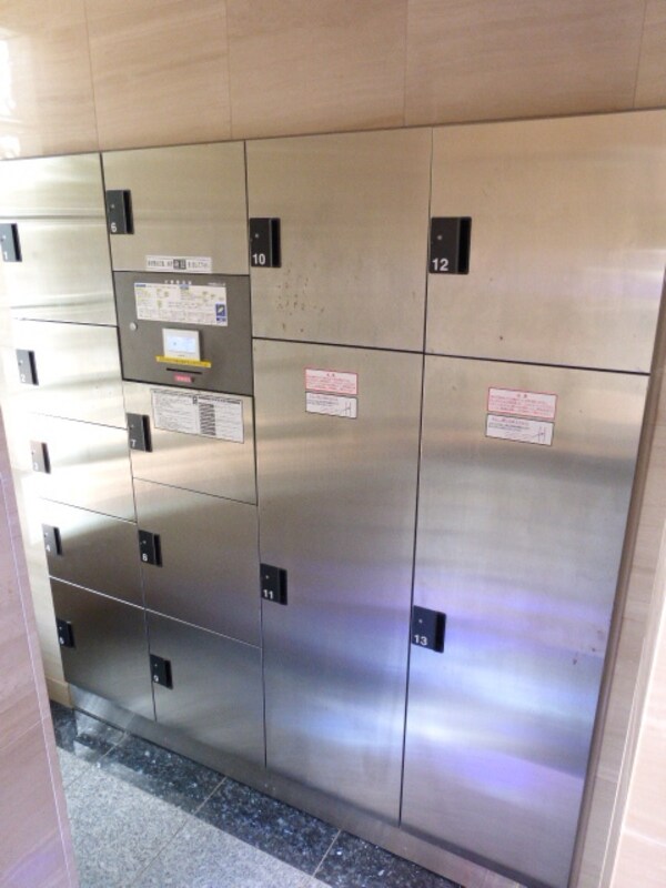 エントランス(★宅配BOX★)