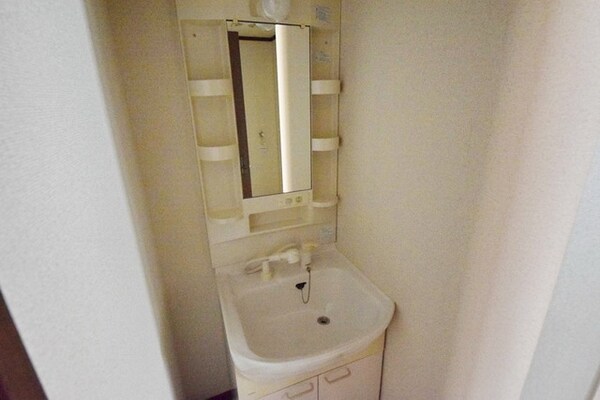 洗面(※21年撮影参考写真※)