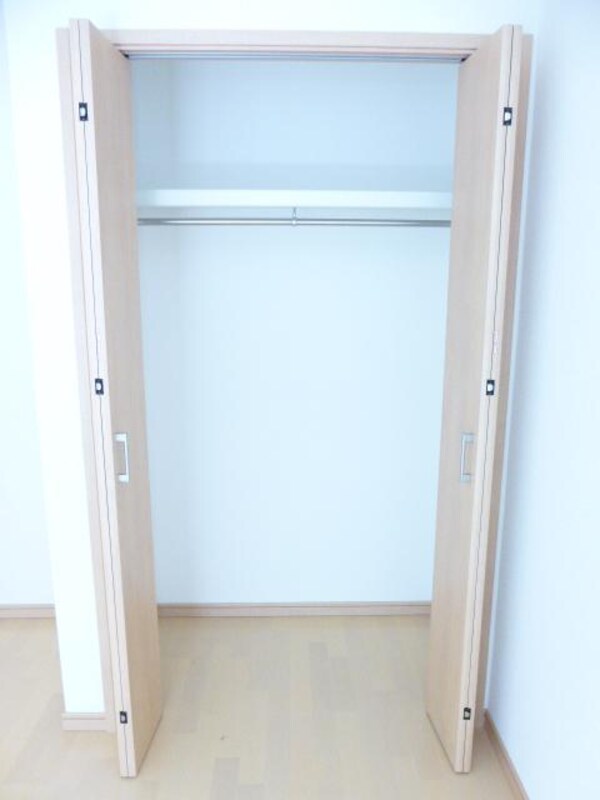 収納(★クローゼット広いです　各部屋に有り★)