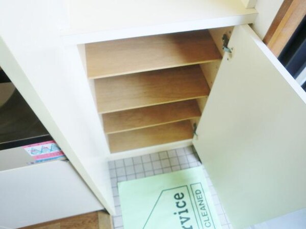 玄関(★シューズＢＯＸです★)