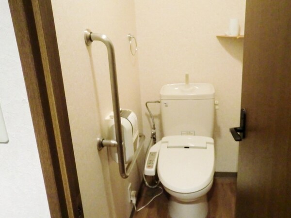 トイレ(★ウォシュレット付のトイレです★)