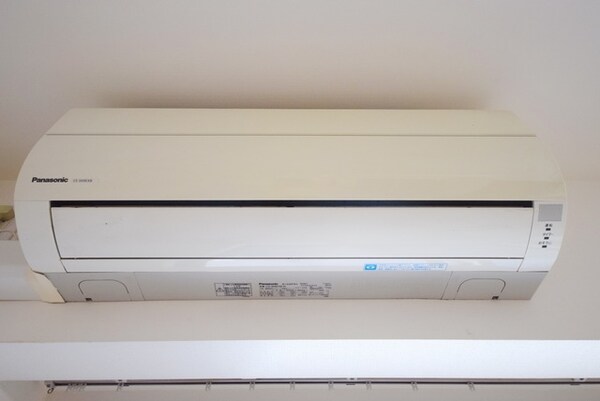 その他(★エアコン(各部屋に完備)★)