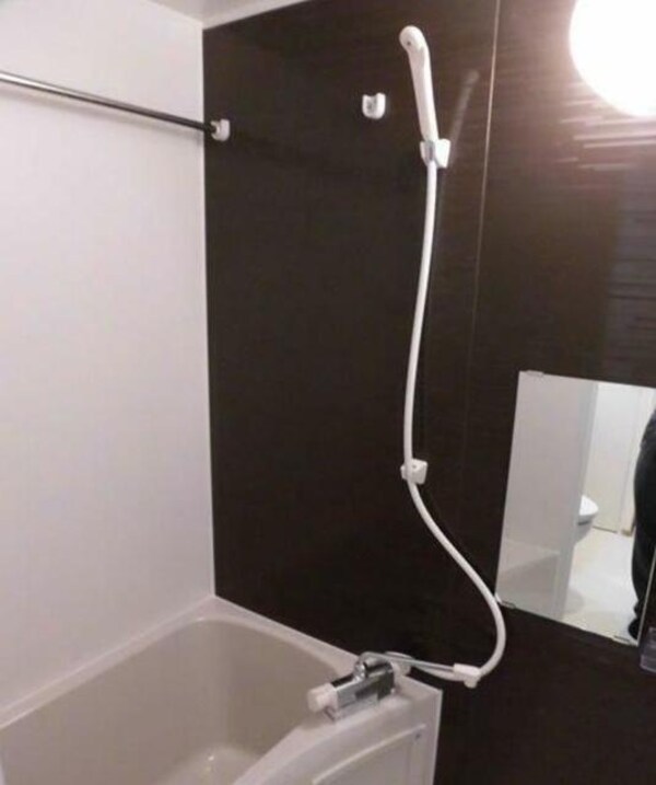 バス／シャワールーム等(他部屋参考写真)
