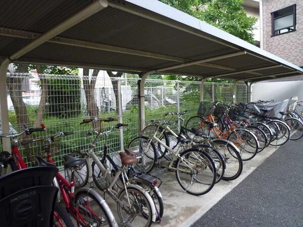 その他(駐輪場)