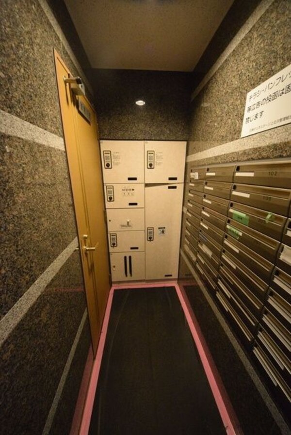 共有部分(★宅配ＢＯＸついています★)