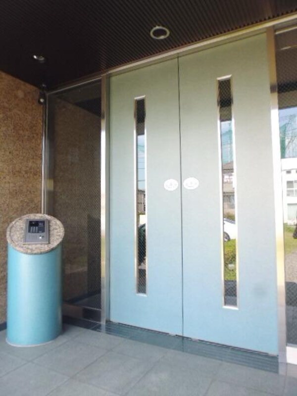 エントランス(★オートロック付★)
