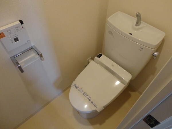 トイレ(★清潔感のあるトイレです★)