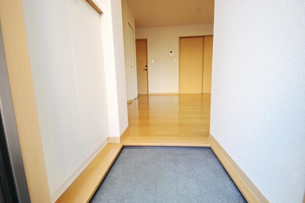 玄関(玄関)