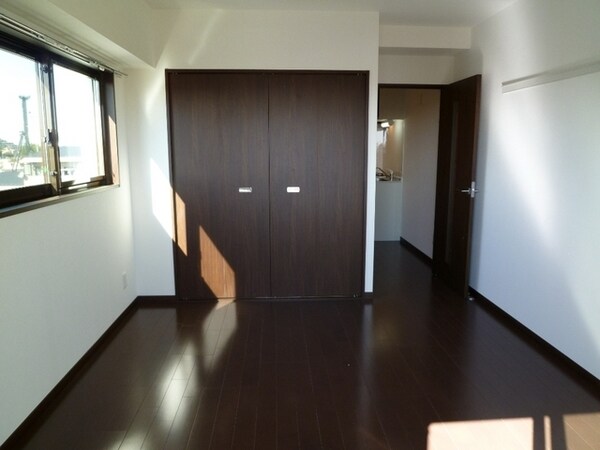 その他室内・内装(★洋室★角部屋の写真です★)
