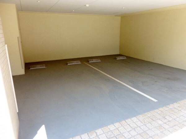 駐車場(★敷地内駐車場★)