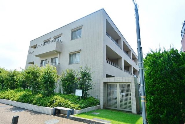 外観(★日当たりの良い建物です★)