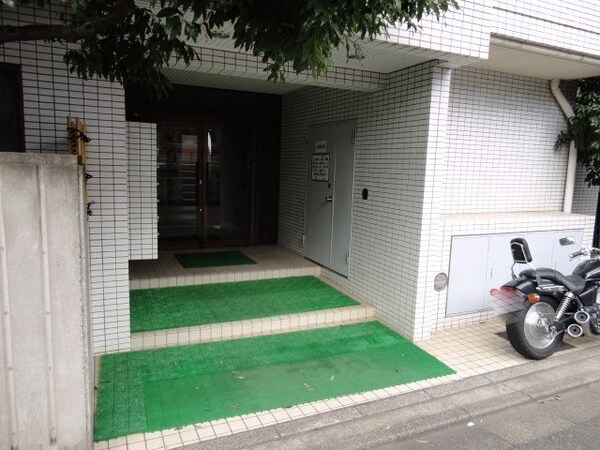 エントランス(エントランス)