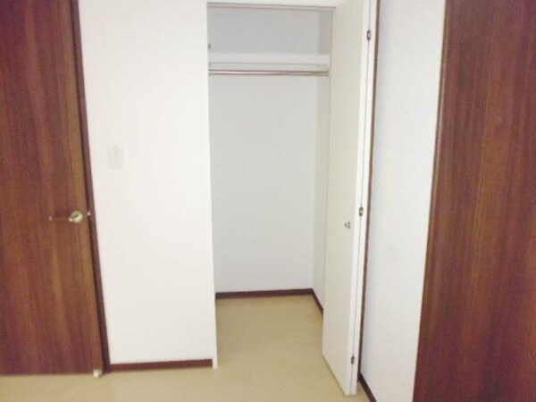 設備(★洋室のクローゼットです★)