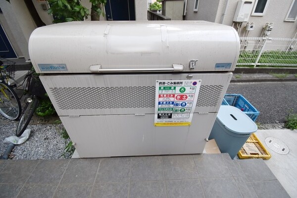 共有部分(ごみBOX)