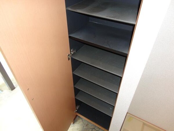 玄関(★沢山入るシューズＢＯＸ★)