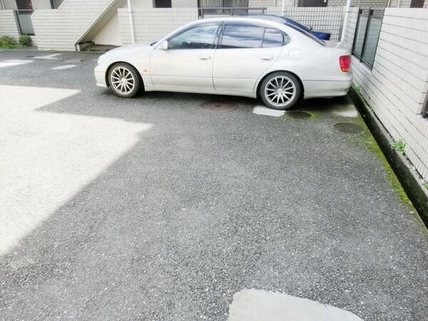 駐車場(★駐車スペースです★)