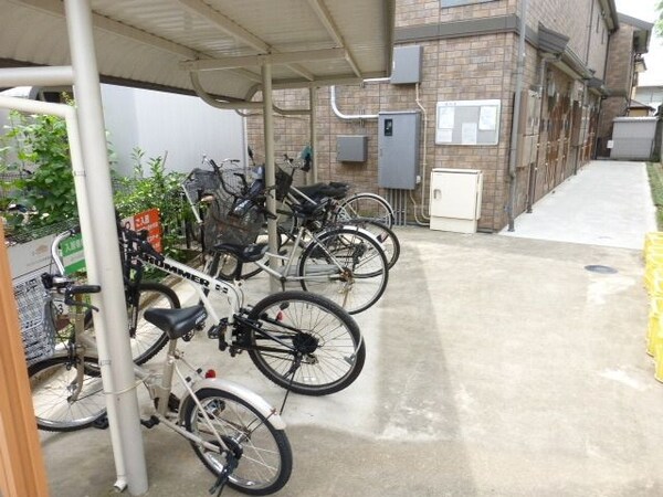 共有部分(★屋根付き駐輪場です★)