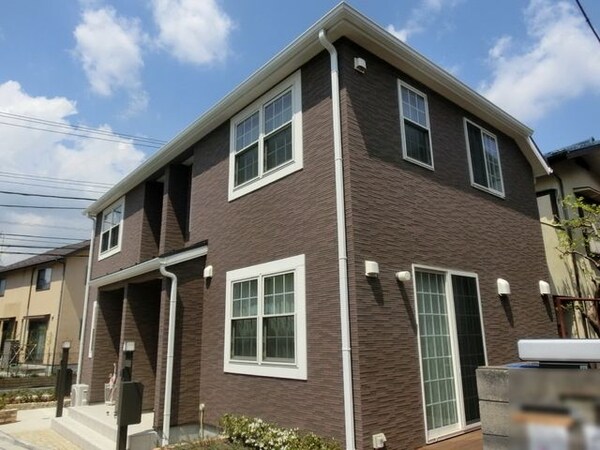 外観(★三井ホーム施工・築浅のテラスハウスです★)