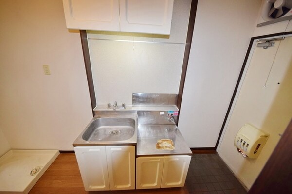 キッチン(★棚付きのキッチンです★)