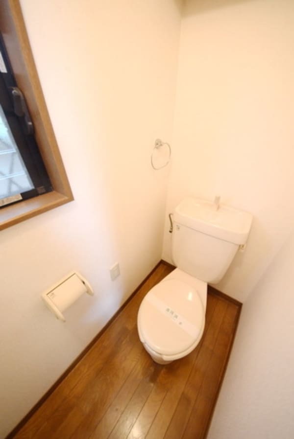 トイレ(★清潔感のあるトイレです★)