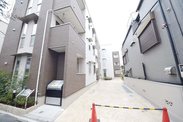 エントランス(★外観・設備★)