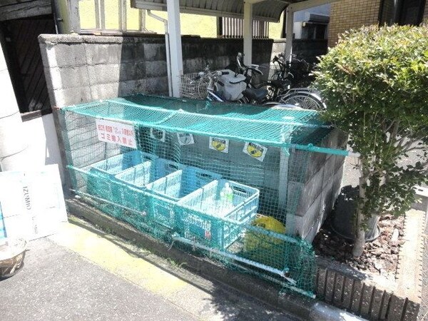 共有部分(★ゴミ置き場です★)